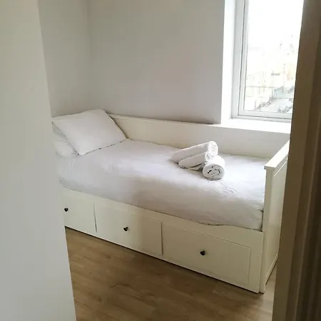 Harbourmaster Place By Premier City Apartment